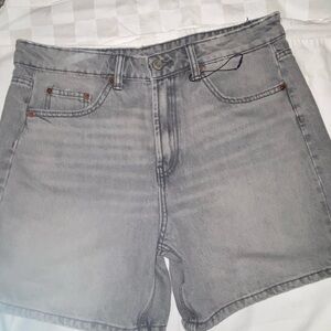 High-Rise Gray Denim Women’s Shorts